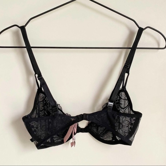 UNWORN Victoria’s Secret Unlined Demi Black Laced Bra 32D - Picture 3 of 8